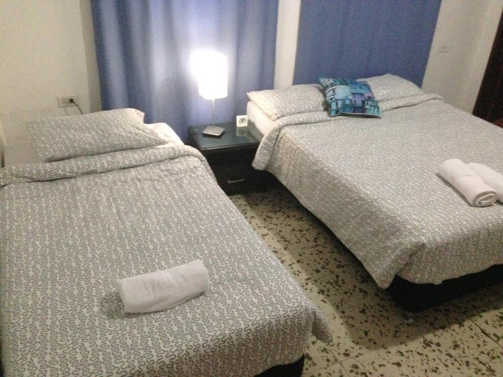 B&B Grand Royal Inn Μπαρρανκίγια Δωμάτιο φωτογραφία
